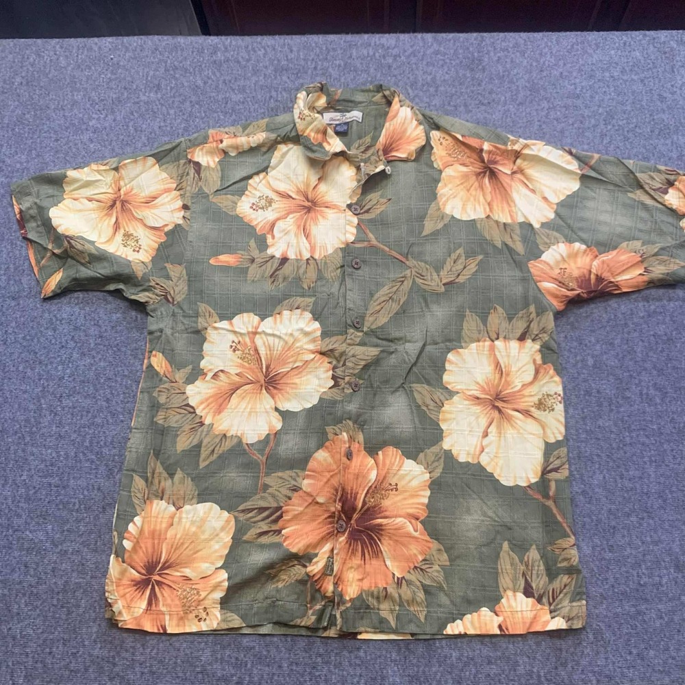 Tommy Bahama Button Up Shirt Mens Medium Floral Relax Short Sleeve 100% Silk